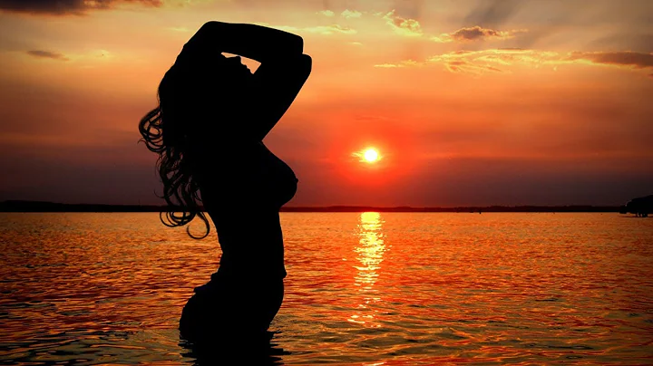LVD ft. Martin Stark - In The Air Tonight (Far Out...