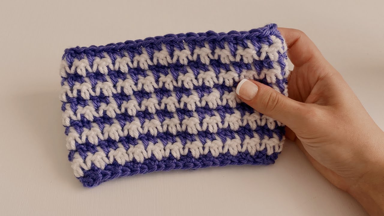 Houndstooth stitch poncho pattern Jenny & Teddy