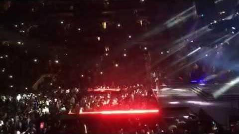 DMX "what these bitches want" live