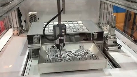 IAI demos 3d Image Processing Application with soon-to-be released wrist unit