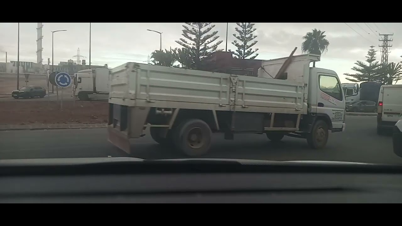 بجانب البيضاءb