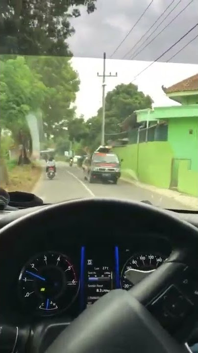 Story Nyetir Fortuner