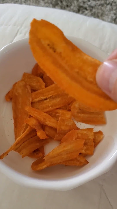 Crunchy banana chips snack with hot paprika from Thailand #shorts