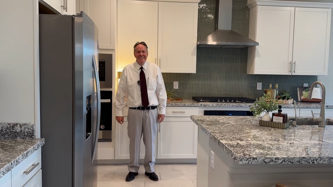 Symmetry Manor by D.R. Horton - 2538 Plan - Rob Marchitti Real Estate Services AGENT Connect Realty