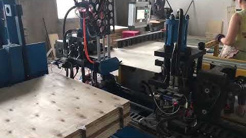 full automatic collapsible wooden box making with manipulator