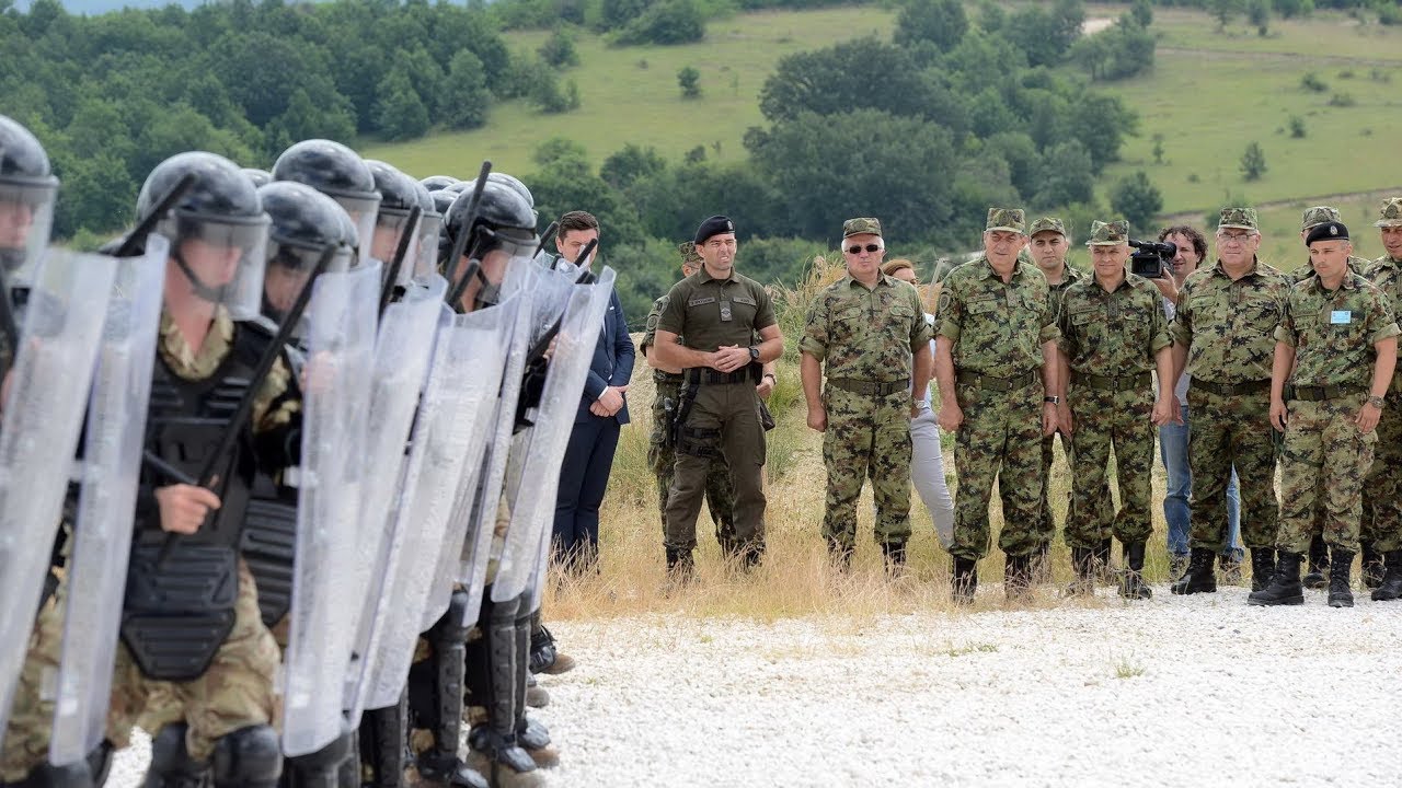 General Diković obišao učesnike vežbe Platinasti vuk 18