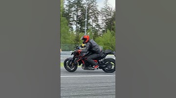 KTM 1390 SUPER DUKE R - One more drift!