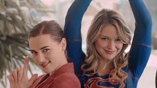 Melissa And Katie Cute Moments