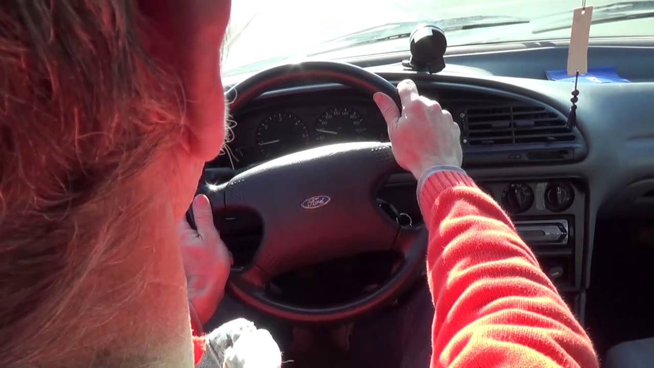 Come riconoscere il rumore di un cuscinetto ruota rotto durante la guida -  YouTube