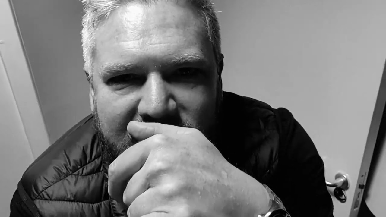 Soundgarden - Mailman. Full band cover by No One Sings Like You Anymore.