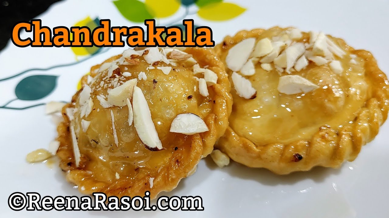 Chandrakala Gujiya चंद्रकला कैसे बनाएं Holi recipes in Hindi