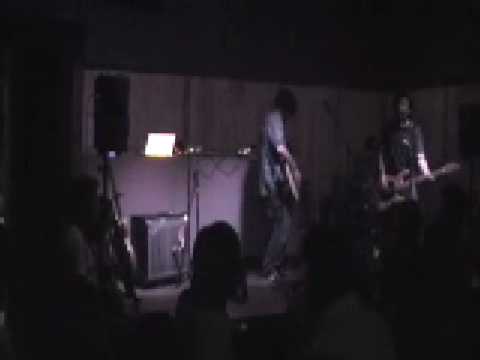 Moreno - Patea El Slogan (Cover N.D.I) En Vivo Bar Constitución 2009