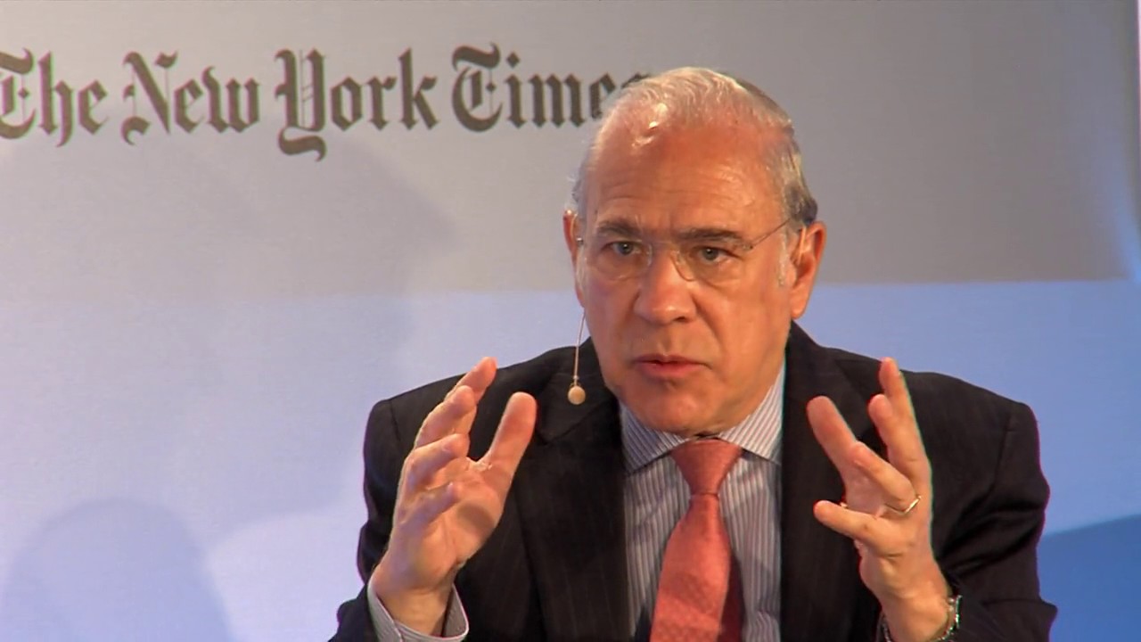 2016 ENERGY FOR TOMORROW - Building Momentum: The Promise of Paris