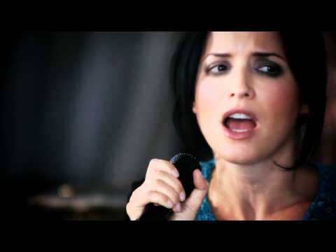 Andrea Corr performing Harry Nilsson's song 'Life Line'