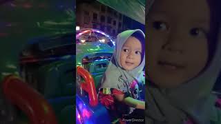 Aisyah & Afiqah,, Main Pasir Ajaib,, Naik Odong2 & Biang Lala