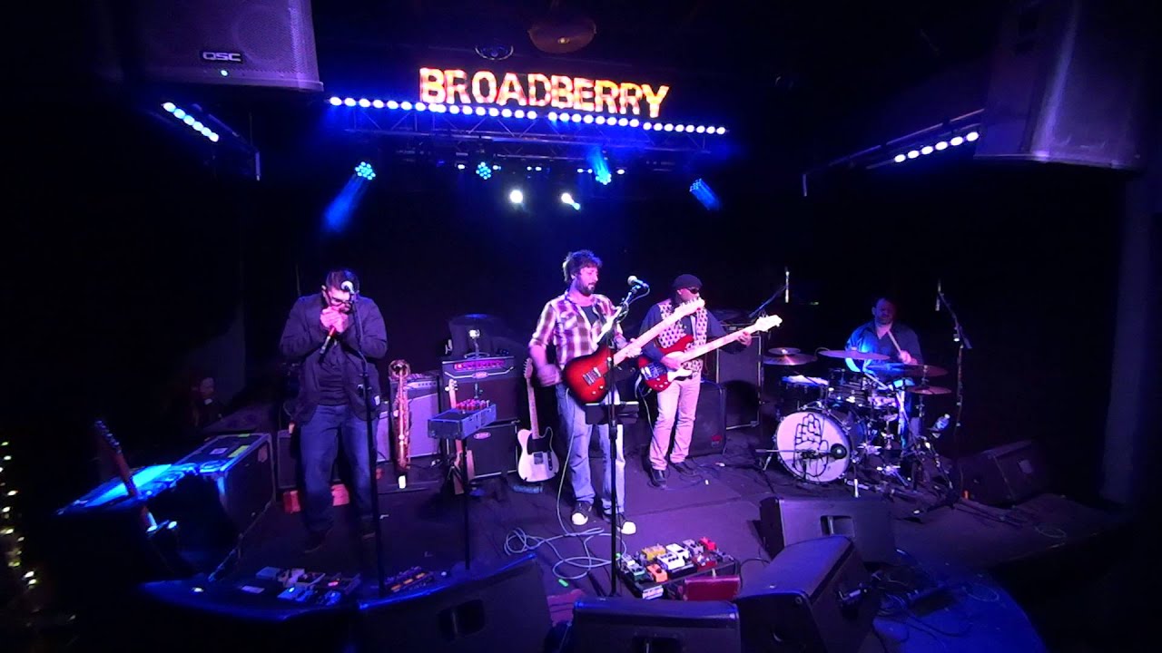 Anthony Rosano and The Conqueroos - Mercury Blues (cover)