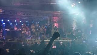 Frenna Live In Su. Viraal