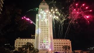 Los angeles does it again with their grand park celebration to bring
in 2020. fireworks and projections lit city hall. #newyear2020
#losangeles #newyearseve2020