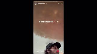 Oompaville singing.