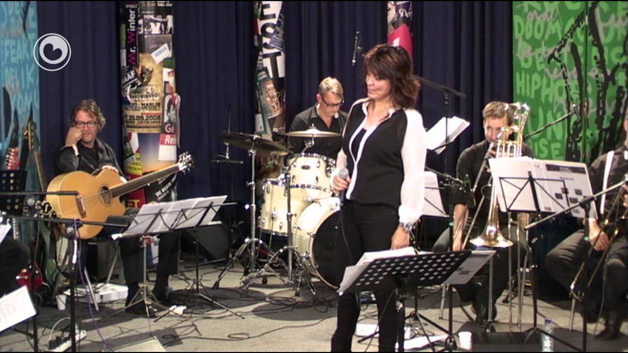 Big Band Leeuwarden '73 live yn Noardewyn Omrop Fryslân YouTube