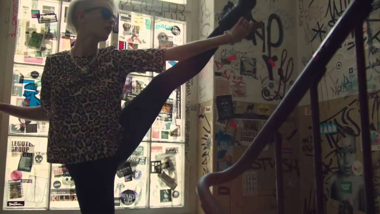 Mercedes Benz España  Nuevo smart forfour 2014 1080p