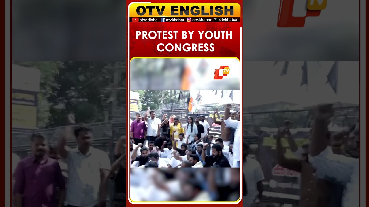 Police Water Cannon Kerala Youth Congress Protest In Thiruvananthapuram