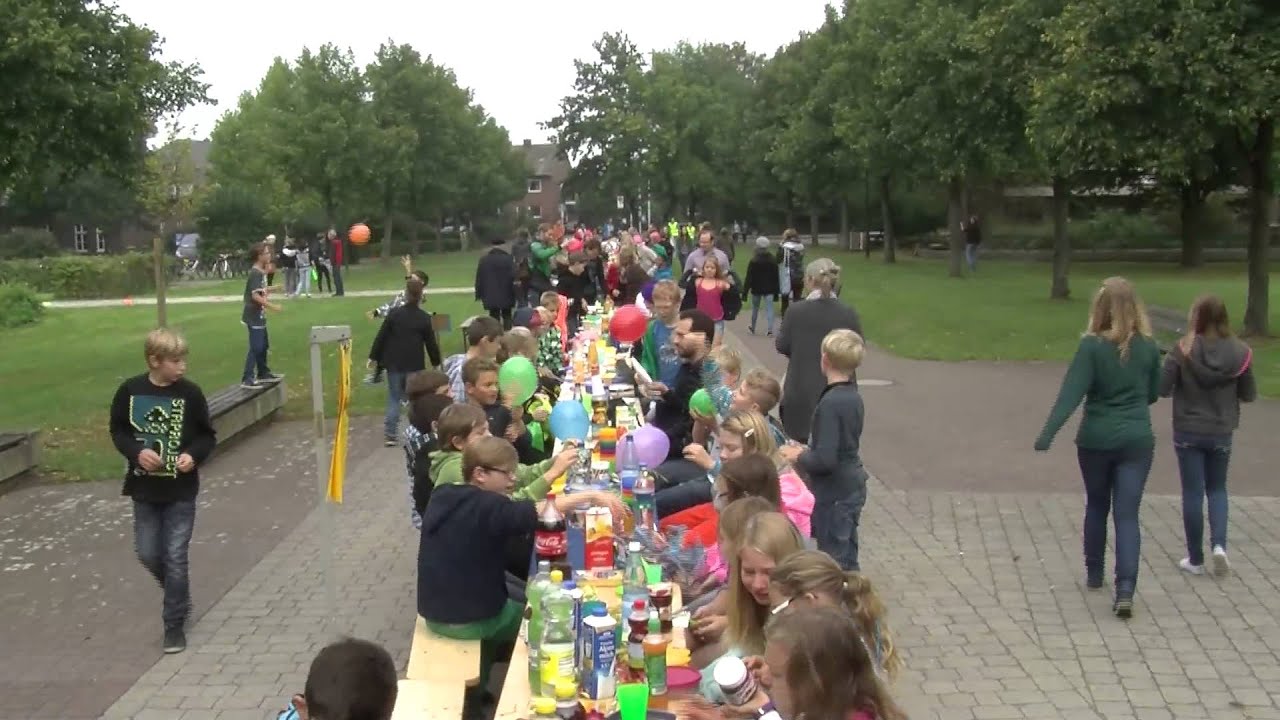 Frühstück Im Grünen