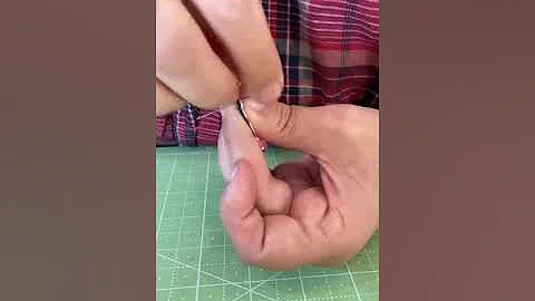 Stitch your hexies together to make flowers