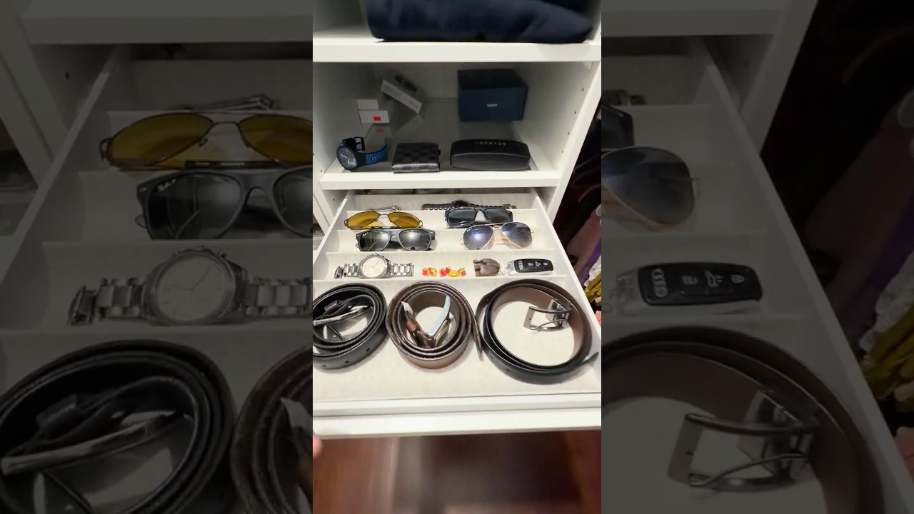 I Built an IKEA PAX Closet, only a small Part Is Mine 