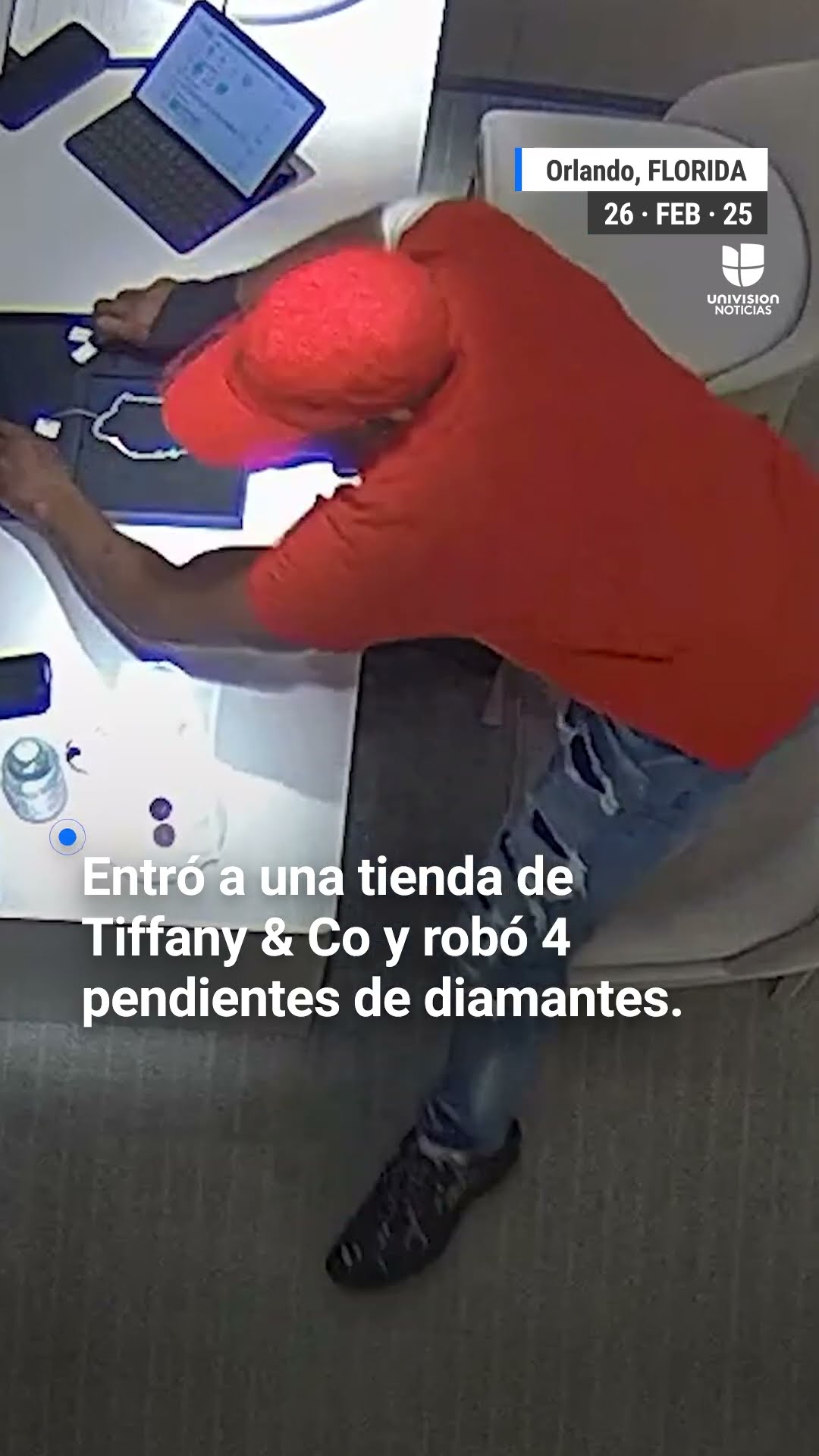 Este hombre robó cuatro diamantes y se los tragó