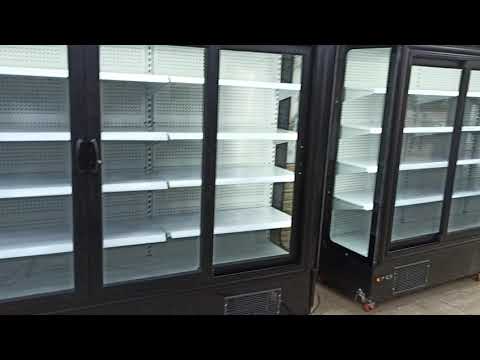 ثلاجات عرض مكشوفة