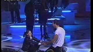 Video thumbnail of "Enrique Iglesias - Volvere, Tu vacio (Siempre en Domingo).wmv"