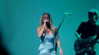 Video thumbnail of "Carrie Underwood - Home Sweet Home"