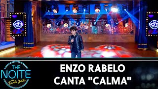Enzo Rabelo canta "Calma" | The Noite (24/07/19) screenshot 3