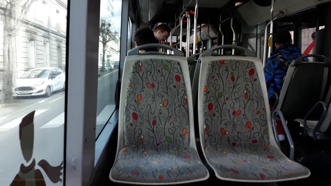 A bord de l'Irisbus Agora L Euro 3 n°361 STGA