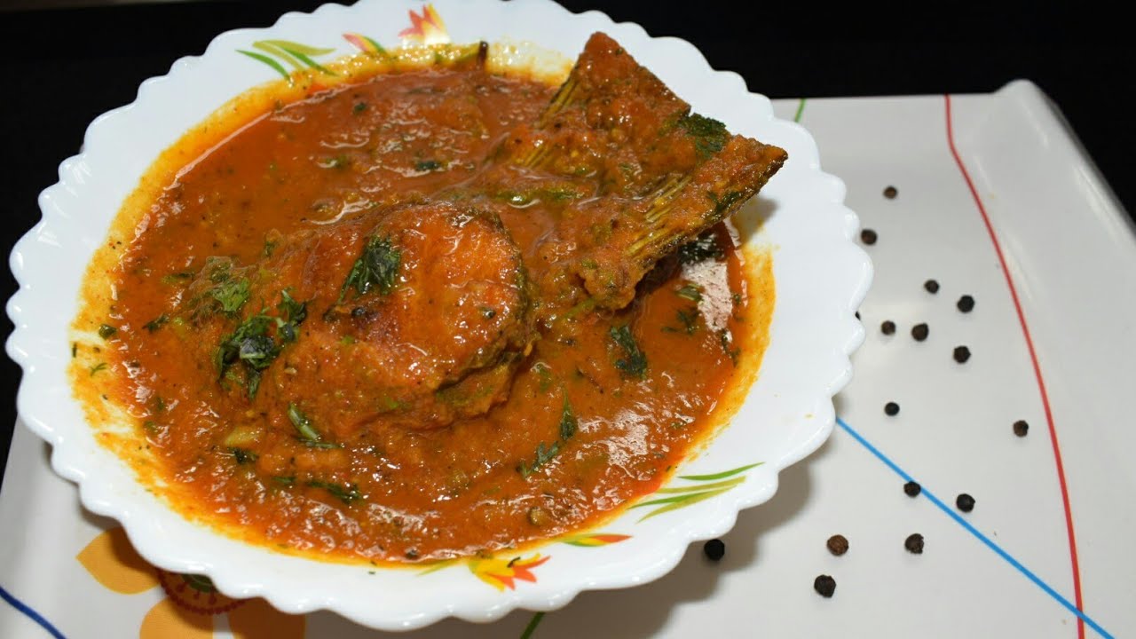 Fish kalimirch recipe/spicy pepper fish curry recipe by Geetashree's