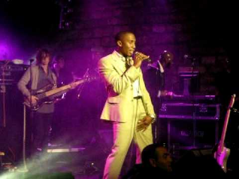 Raphael Saadiq @ Show Case : Still Ray