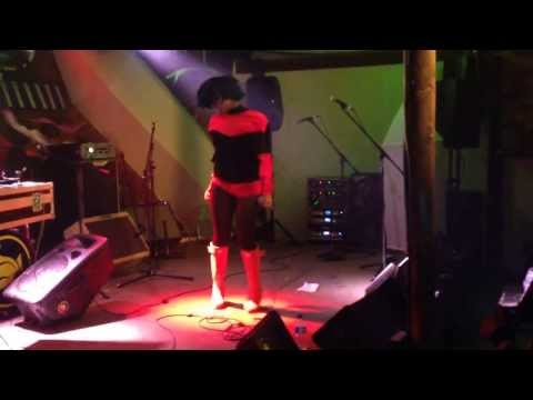 Moonchild performs Go Starring @ Rocking The Daisies 2013