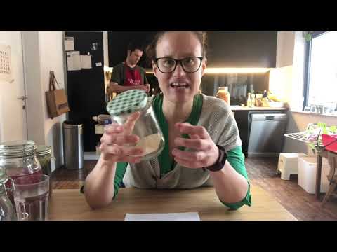 Video: Hoe Krentenbladeren Te Fermenteren