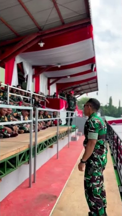 LETKOL EKA WIRA KASIH YEL YEL UNTUK TARUNA MILITER #shorts