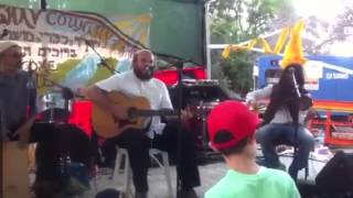 Vedeya – Shlomo Katz – Succos Moshav Fair – 2013