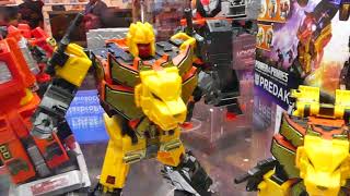 Hasbro Transformers SDCC 2018 Display! Bumblebee Movie, Siege, Studio Series & More!