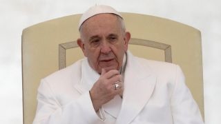 Pope Francis: Better to be atheist than hypocritical