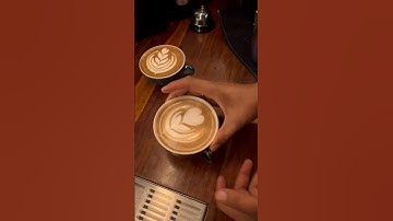 Tulip latte art 🌷 #coffee #coffeeart #coffeedecoration #brewmaster2415 #coffee #tutorial