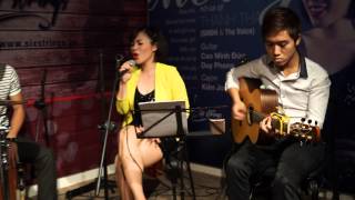 Biển Cạn - Live at Six Strings chords