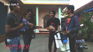 Video <span aria-label=