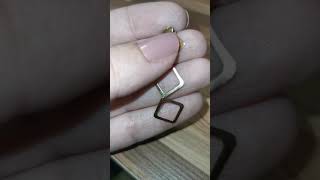 BR1025 : Brinco em ouro amarelo