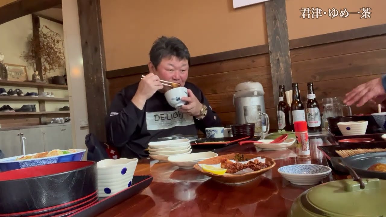 カツ煮定食冷たいうどんつき