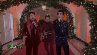 Jonas Brothers - Like it's christmas (Live) The White House 2021 Resimi