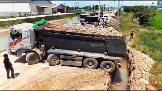 Download lagu Massive Landfill Into Flood Land! Heavy Equipment Dozer Pushing Dirt with Dump Trucks Unloading Dirt
